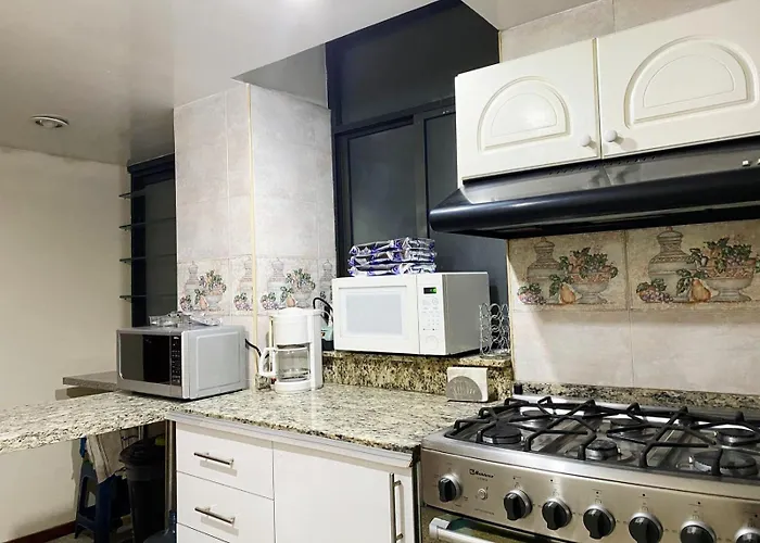Habitación en casa particular B En Reforma Centro Ciudad De *